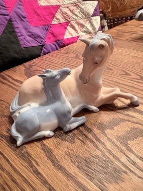 Franklin Mint Tenderness By Paul Gibson 1985 Porcelain Horse And Foal